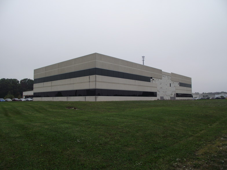 1300 Freese Works Pl, Galion, OH for sale - Primary Photo - Image 1 of 1