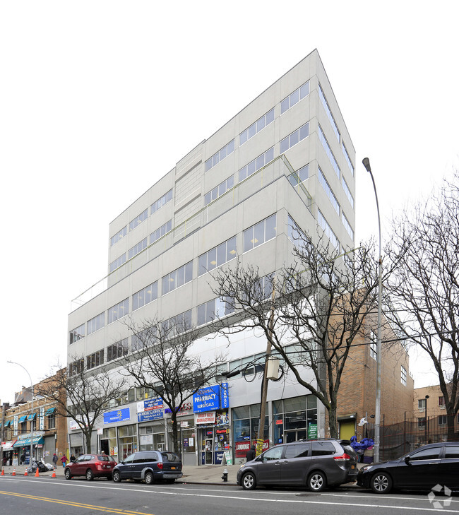 More details for 423 E 138TH St, Bronx, NY - Office/Retail, Retail for Rent