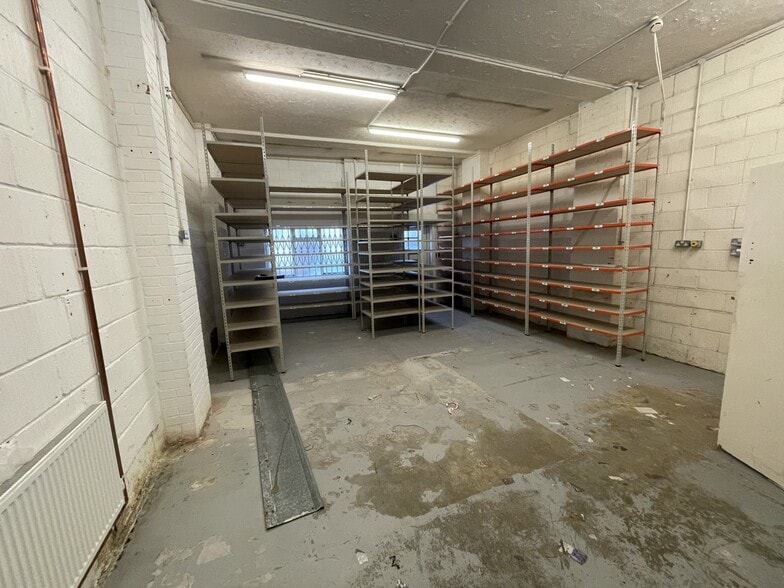 Sebastopol Rd, Aldershot to rent - Building Photo - Image 3 of 4