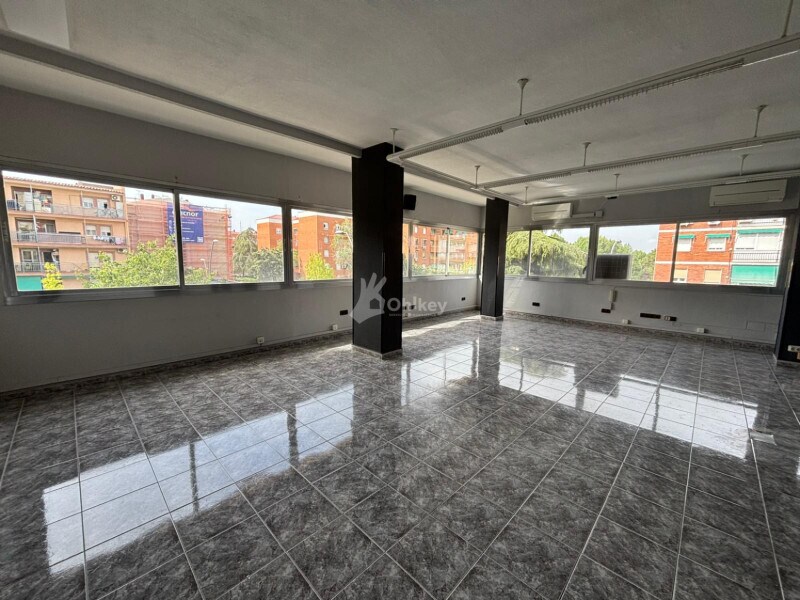 Office in Getafe, Madrid to rent Interior Photo- Image 1 of 2
