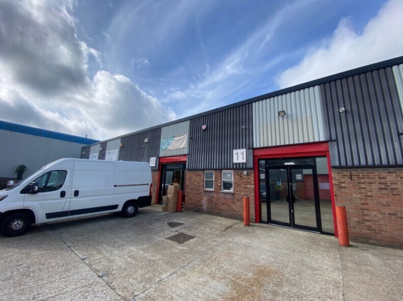 8-12 Laker Rd, Rochester for sale Building Photo- Image 1 of 1