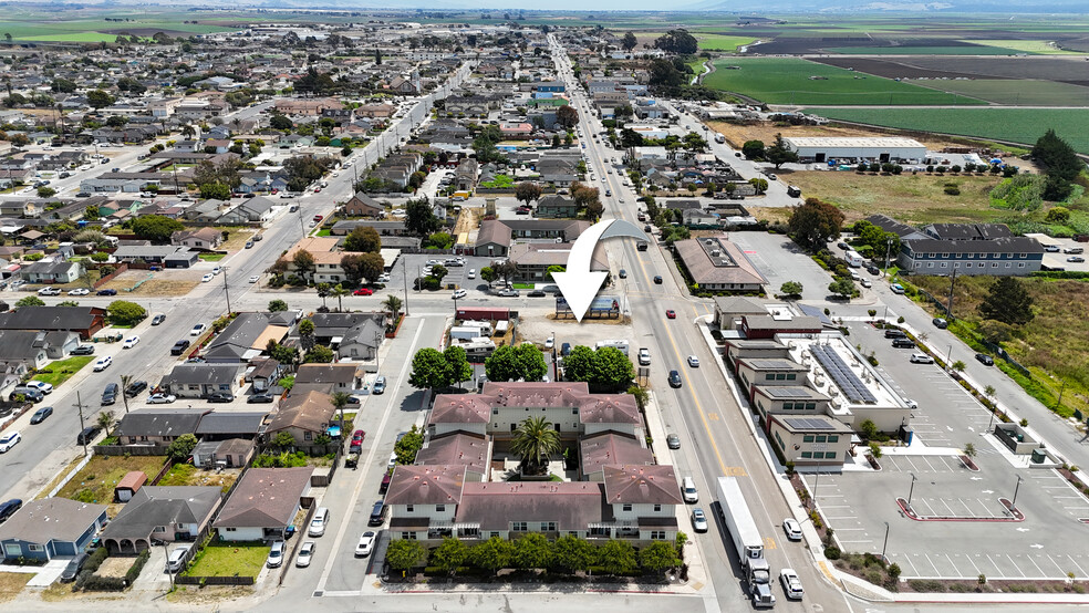 10275 Merrit St, Castroville, CA for sale - Building Photo - Image 2 of 10