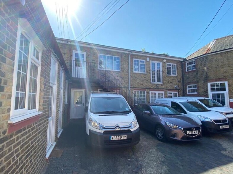 Howard Rd, Bromley for sale - Building Photo - Image 1 of 1