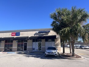 1001-1015 W Vine St, Kissimmee, FL for rent Building Photo- Image 2 of 13