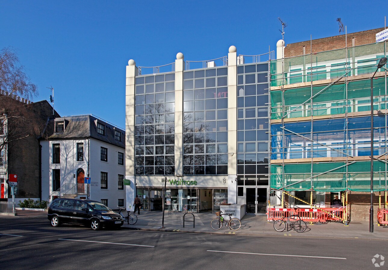 8 Parsons Green, London SW6 4TN UK