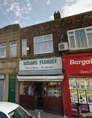 12 Mackets Ln, Liverpool for sale - Primary Photo - Image 1 of 1