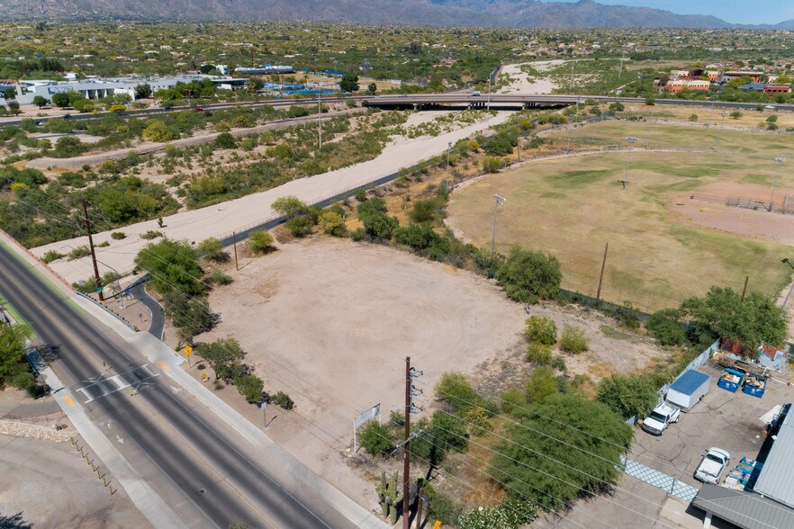 3450 N Dodge Blvd, Tucson, AZ for sale - Aerial - Image 2 of 15