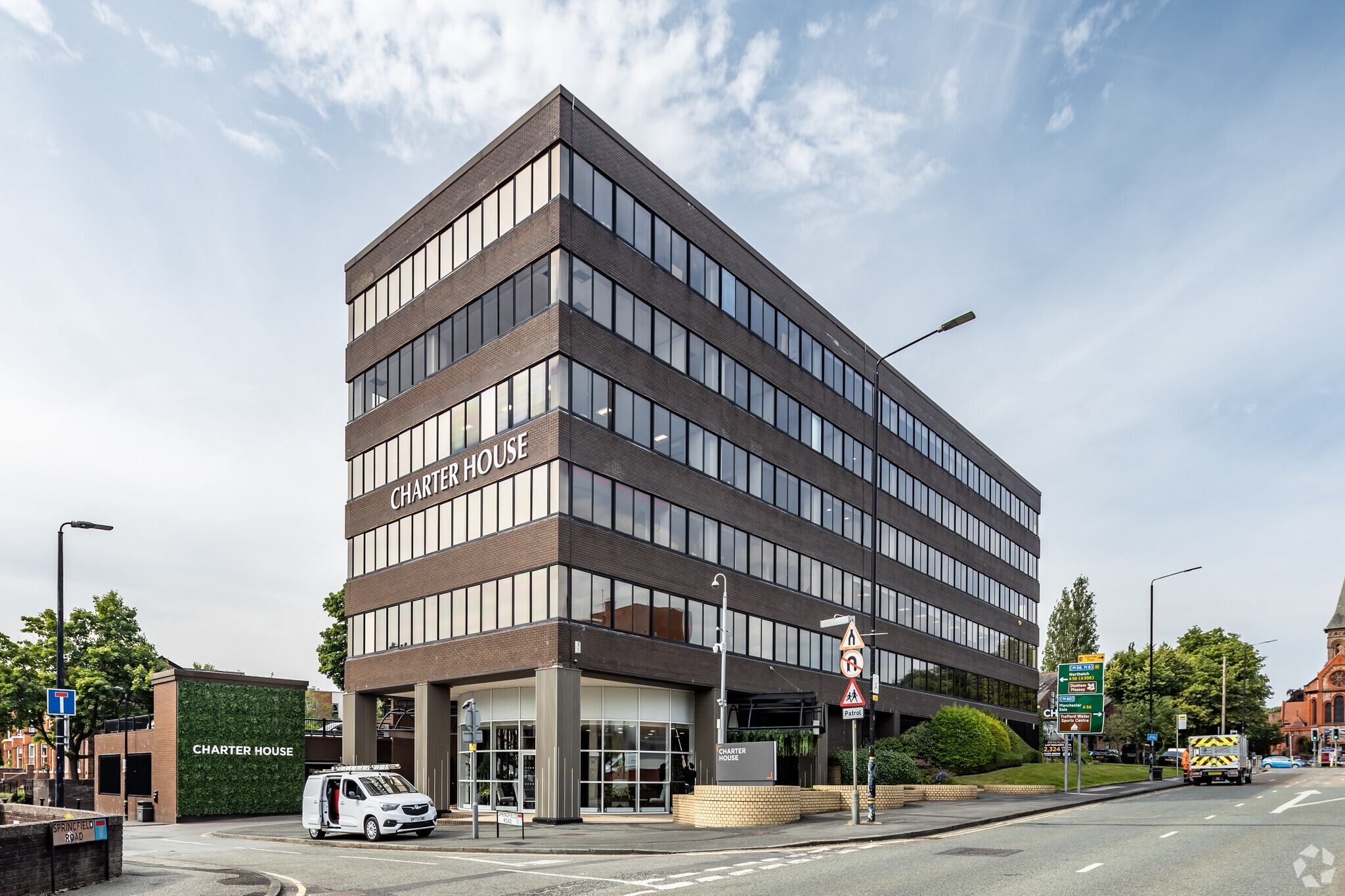 2 Woodlands Rd, Altrincham to rent Building Photo- Image 1 of 16