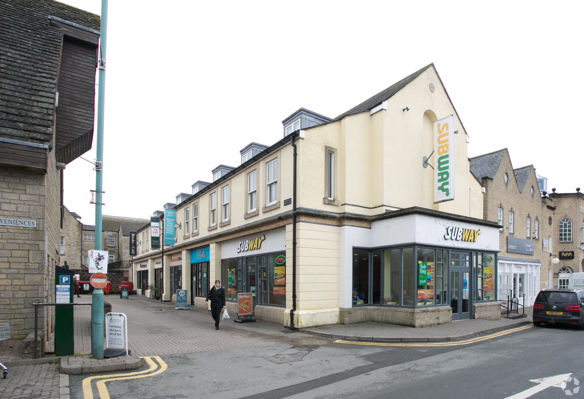 Brewery Ct, Cirencester for sale Primary Photo- Image 1 of 1