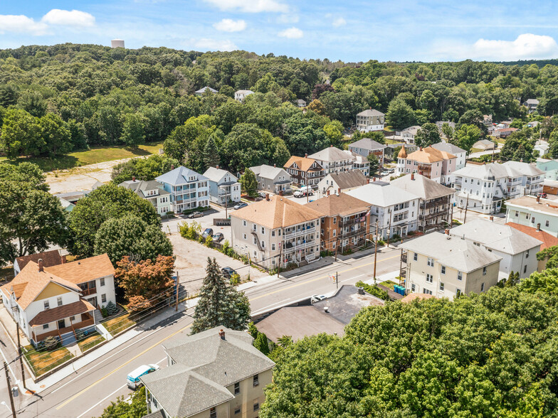 144-145 Railroad St, Manville, RI for sale - Building Photo - Image 1 of 25