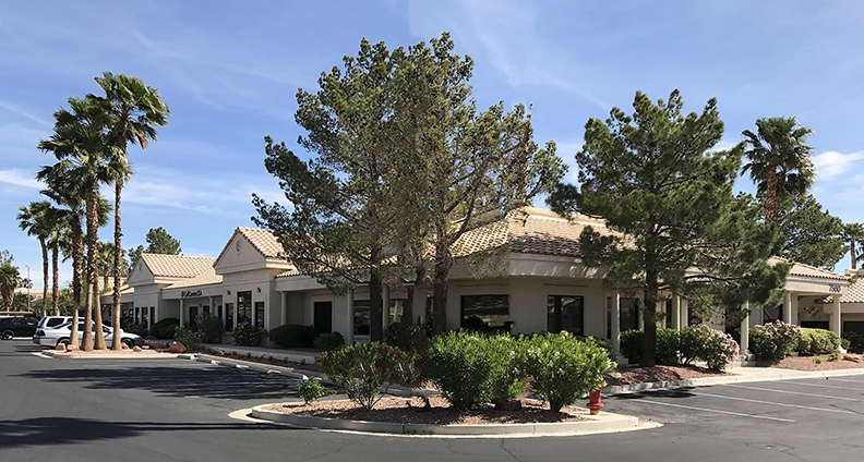 7560 W Sahara Ave, Las Vegas, NV for sale - Building Photo - Image 1 of 1