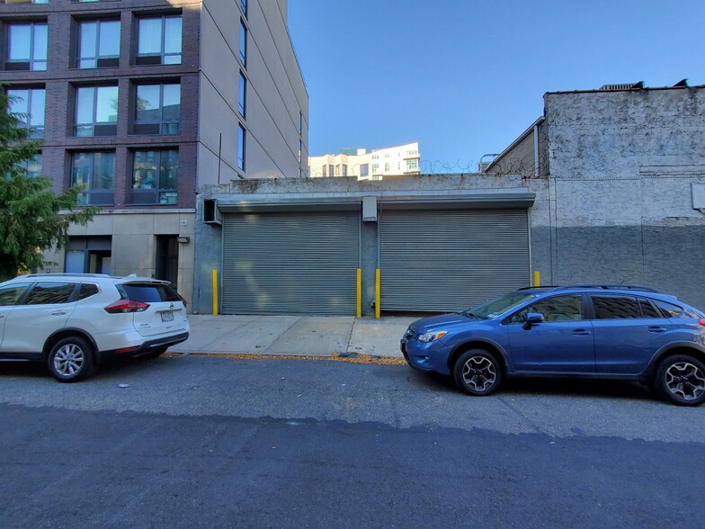 441 Keap St, Brooklyn, NY for rent - Building Photo - Image 2 of 6