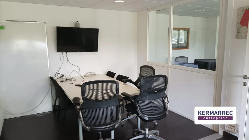 Location Bureaux 117 m² - Photo 1