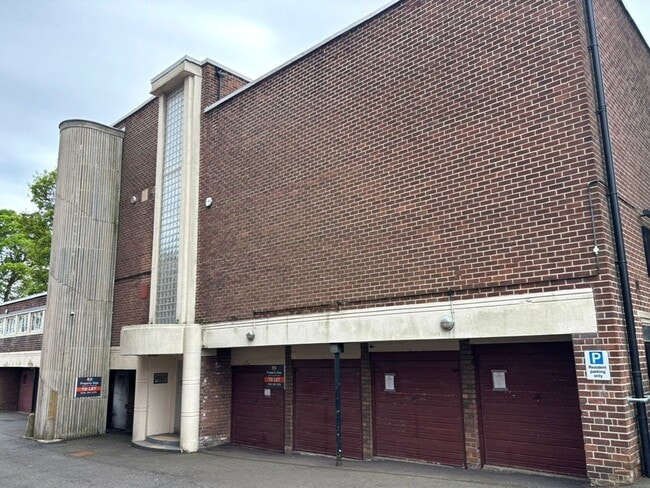 More details for Moor Court, Newcastle Upon Tyne - Retail to Rent