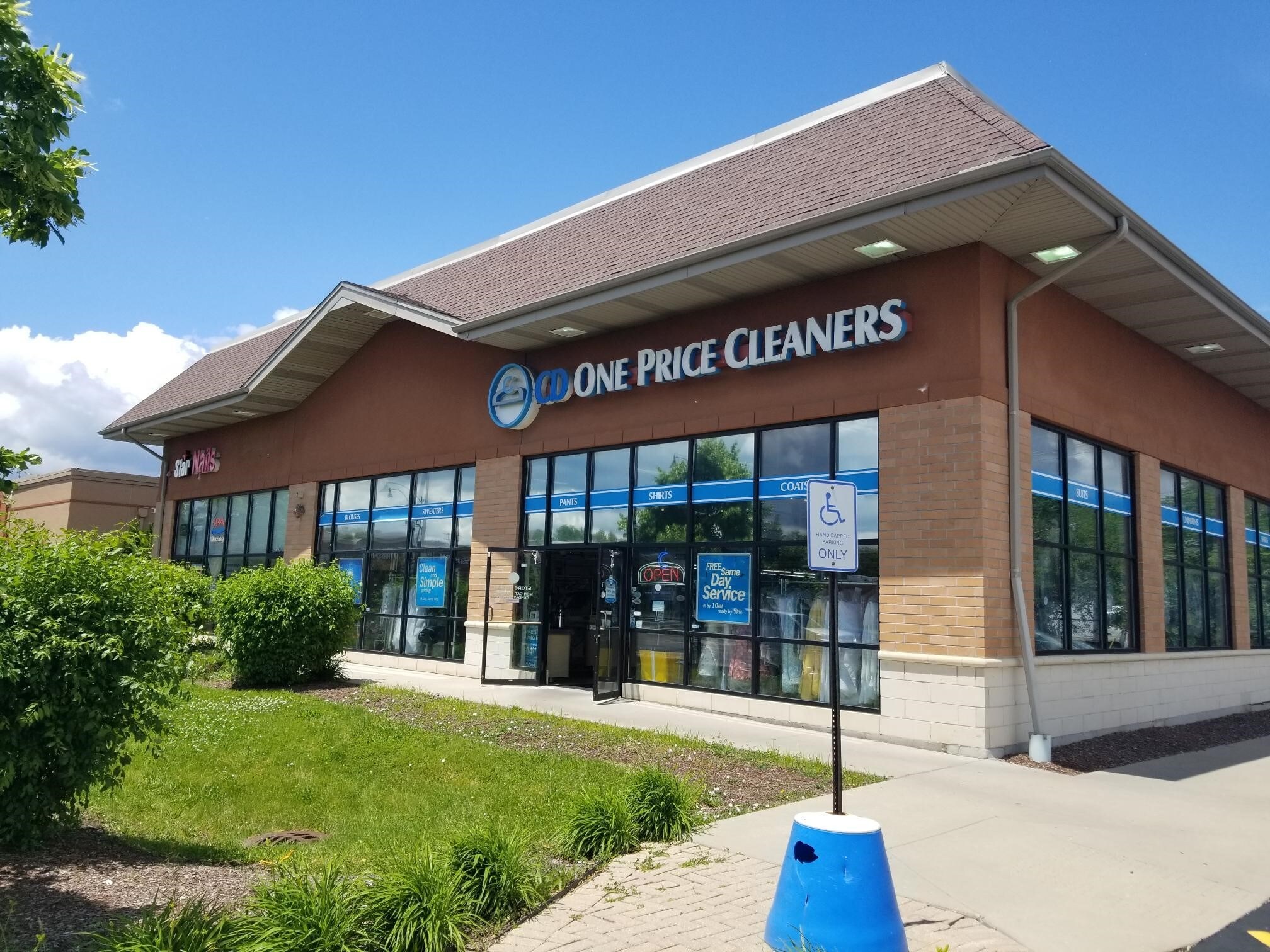 376-386 Roosevelt Rd, Glen, Glen Ellyn, IL for sale Building Photo- Image 1 of 1