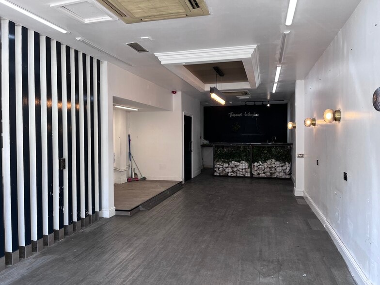 159 Linthorpe Rd, Middlesbrough to rent - Building Photo - Image 3 of 7