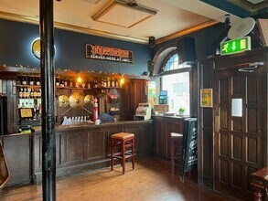 388 New Cross Rd, London to rent Interior Photo- Image 2 of 4