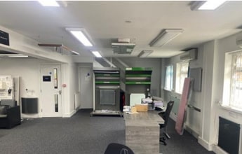 Stourvale Rd, Stourbridge to rent Interior Photo- Image 2 of 4