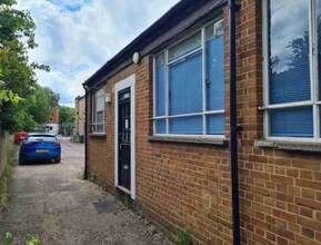 42 Upper Richmond Rd W, London to rent Building Photo- Image 1 of 1