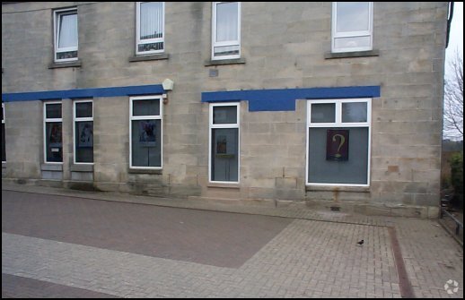 33-35 Hamilton St, Carluke for rent - Building Photo - Image 2 of 4