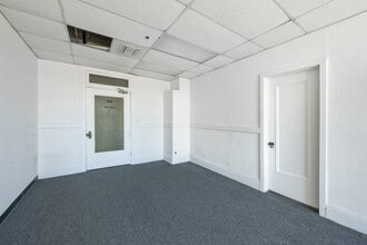 710-714 W Olympic Blvd, Los Angeles, CA for rent Building Photo- Image 2 of 4