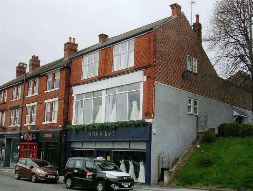 29 West Bars, Chesterfield for sale Building Photo- Image 1 of 1