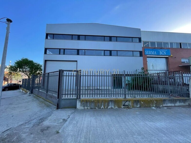 Industrial in Sant Llorenç d'Hortons, Barcelona to rent - Building Photo - Image 2 of 32