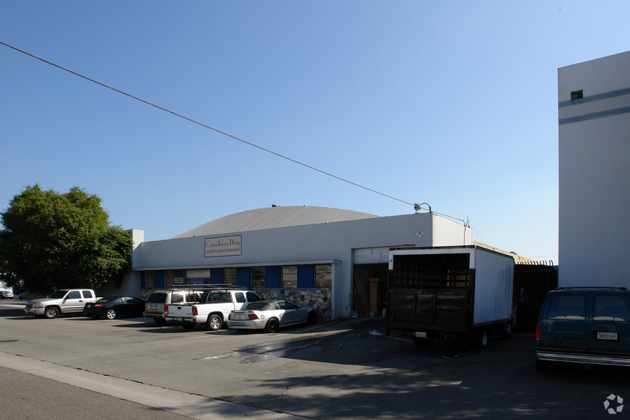 7800 Industry Ave, Pico Rivera, CA for rent - Building Photo - Image 2 of 3