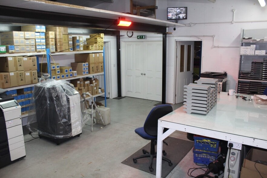 Shalford Rd, Braintree to rent - Interior Photo - Image 2 of 8