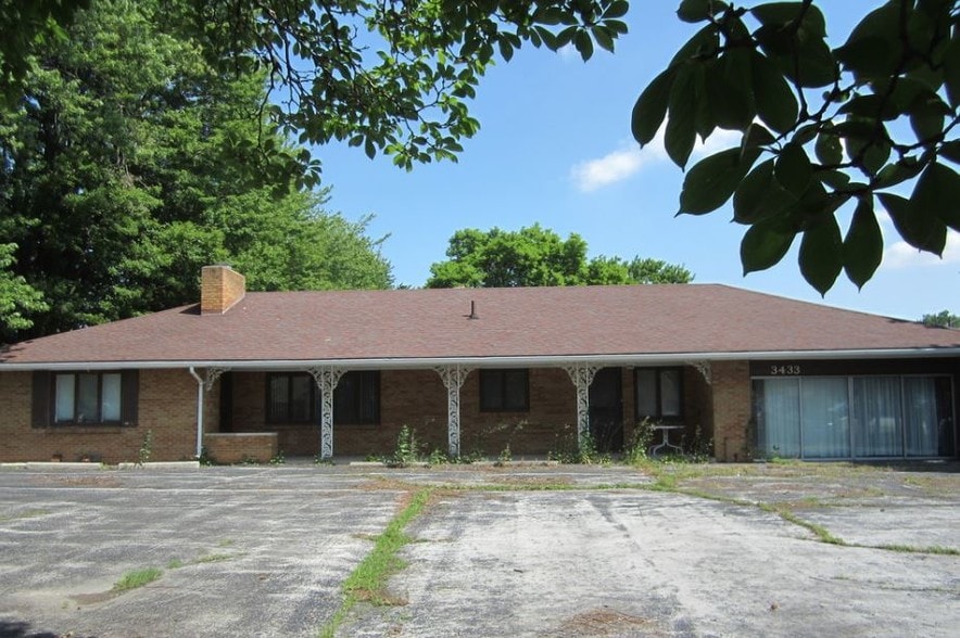 3347 Navarre Ave, Oregon, OH 43616 UK