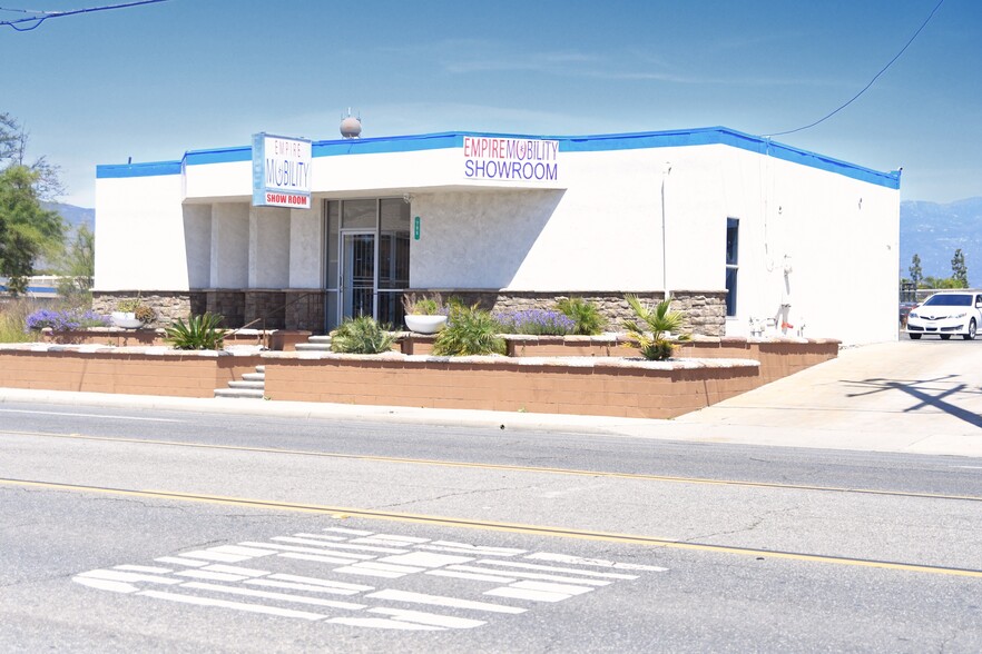 796 N State St, Hemet, CA for rent - Building Photo - Image 1 of 27