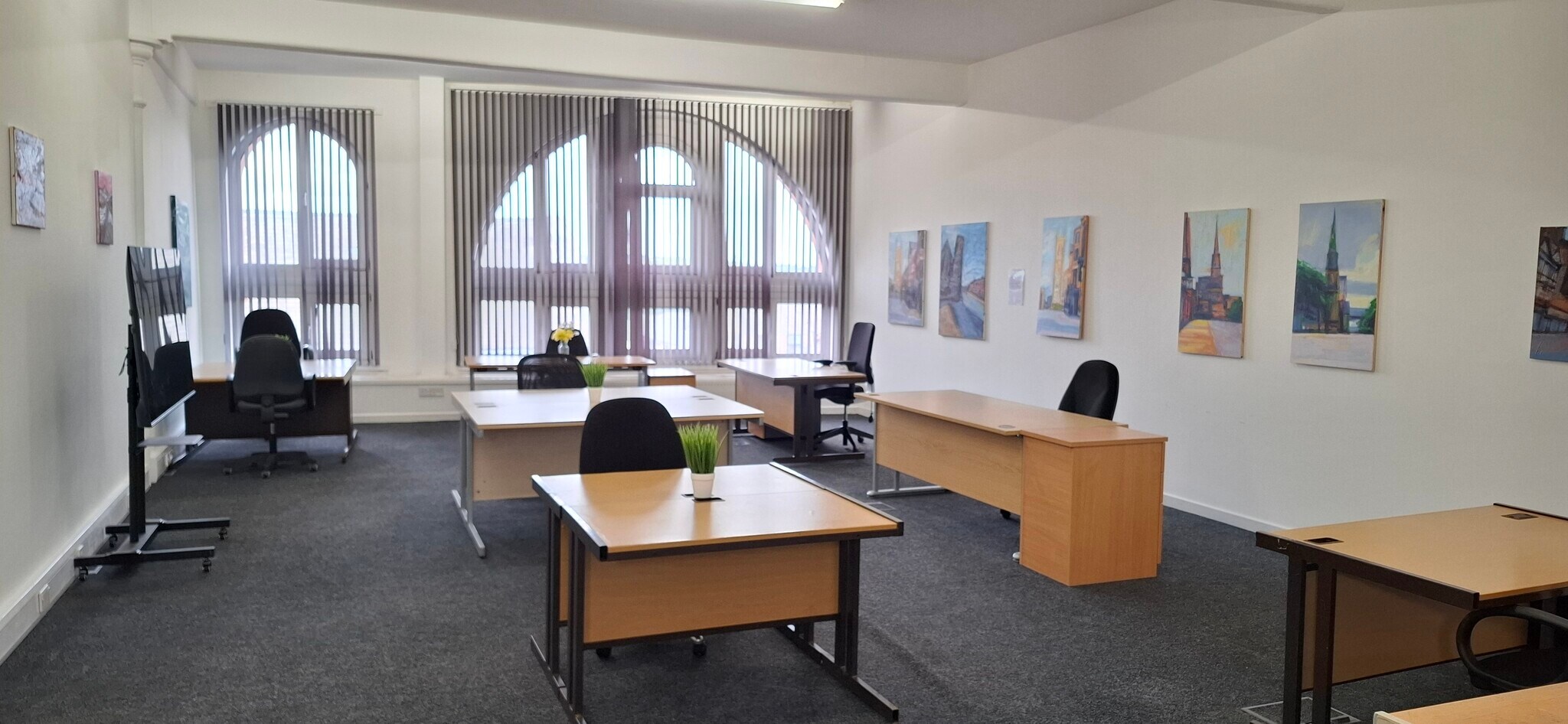 St. Georges Rd, Bolton to rent Interior Photo- Image 1 of 4