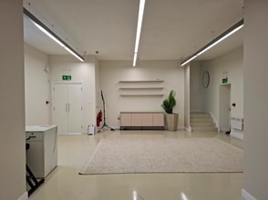 2 Slater St, Oldham to rent Interior Photo- Image 2 of 7