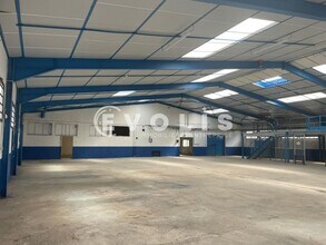 26 Avenue Karl Marx, Vaulx-en-Velin for sale Interior Photo- Image 2 of 6
