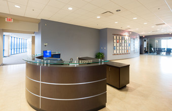 7915 Baymeadows Way, Jacksonville, FL for rent Lobby- Image 1 of 9