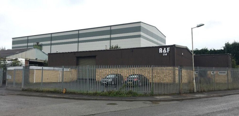 Ham Ln, Kingswinford for sale - Primary Photo - Image 1 of 1