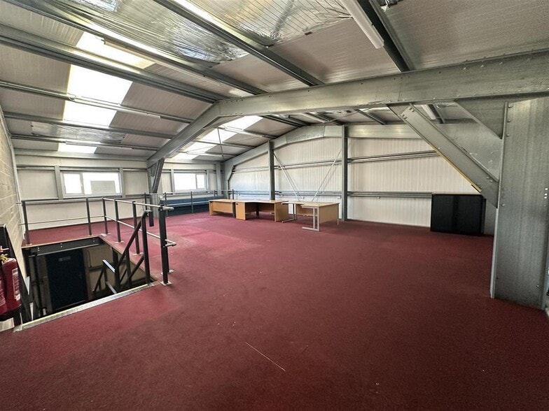 12-16 Invicta Way, Ramsgate to rent - Building Photo - Image 2 of 7