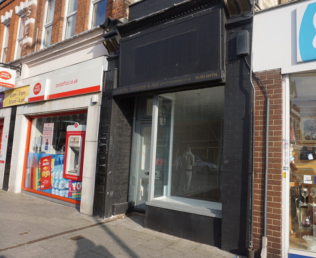 146 Hamlet Court Rd, Westcliff On Sea for sale Building Photo- Image 1 of 1