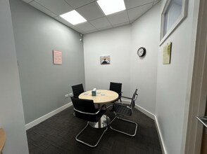 Millbay Rd, Plymouth to rent Interior Photo- Image 2 of 7