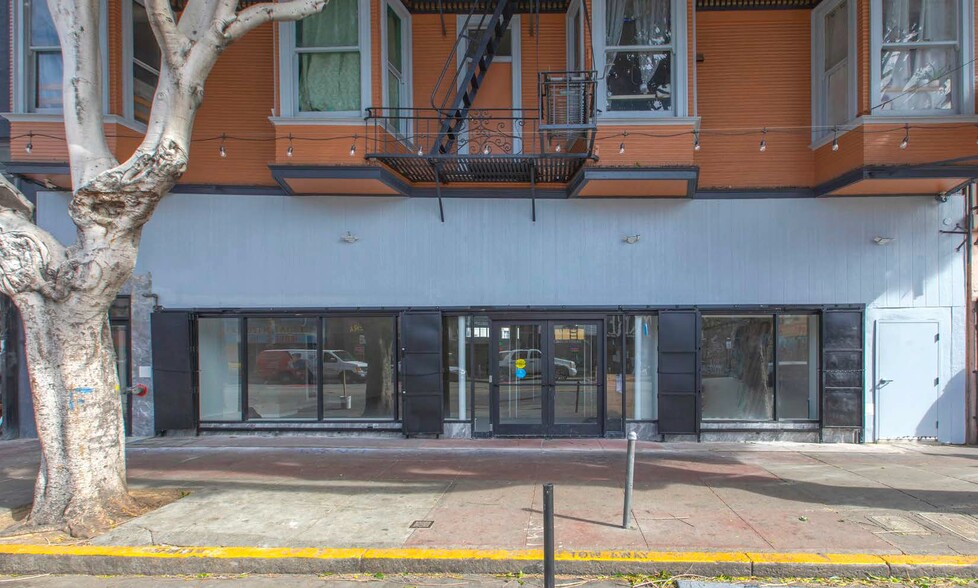 2135-2137 Mission St, San Francisco, CA for rent - Building Photo - Image 2 of 3