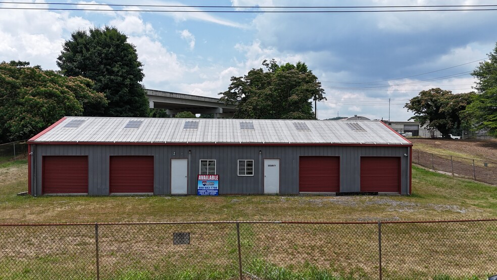 208 Second st, Bristol, TN for sale - Building Photo - Image 3 of 15