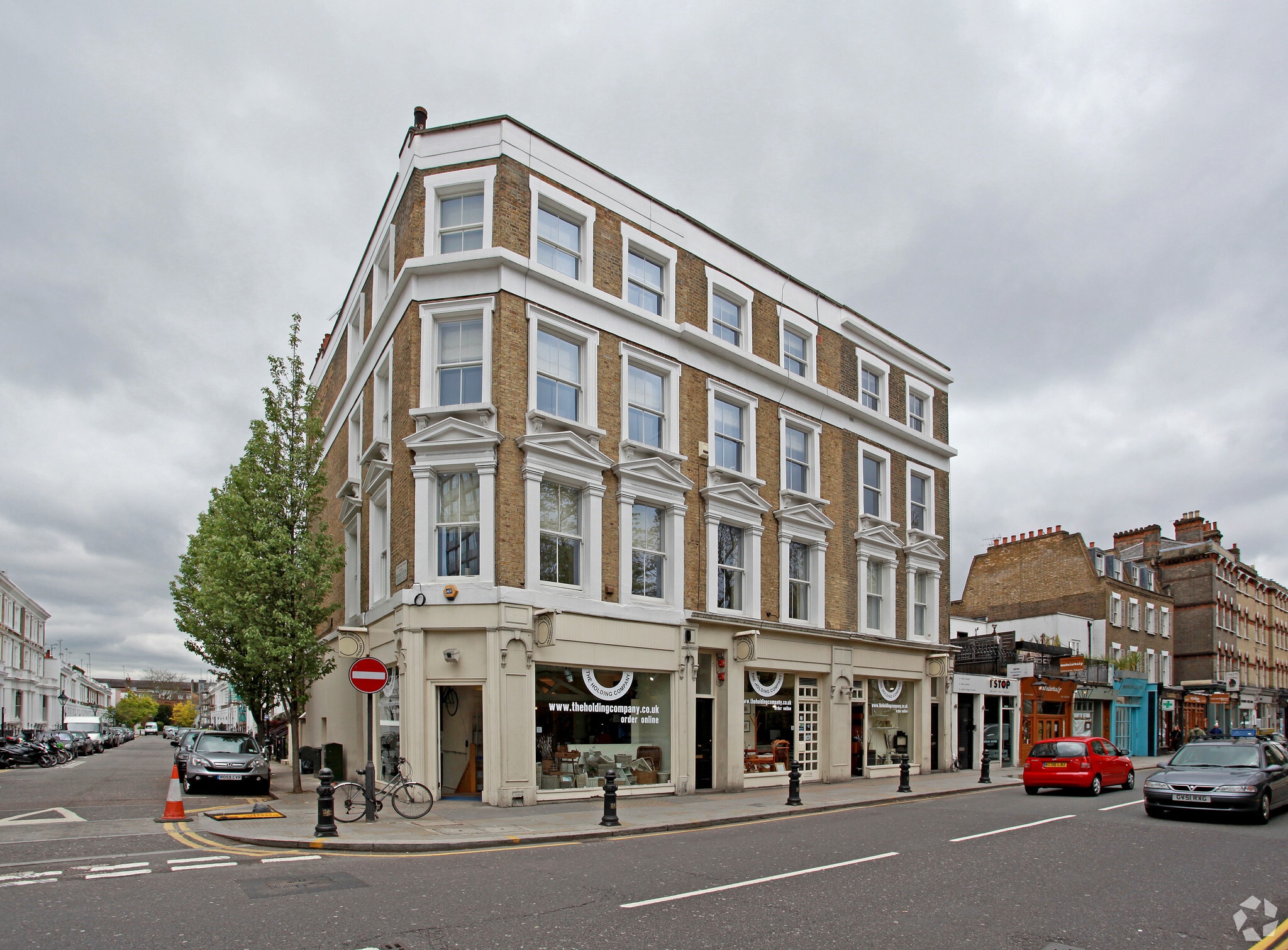 241-245 Kings Rd, London to rent Primary Photo- Image 1 of 3