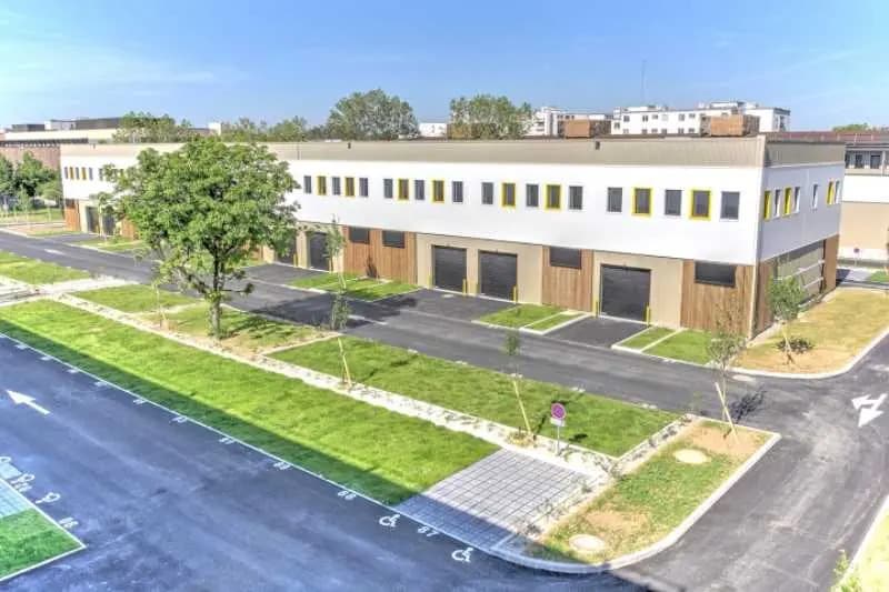 Location Local d'activités 131 m² à 4 455 m² - Photo 1