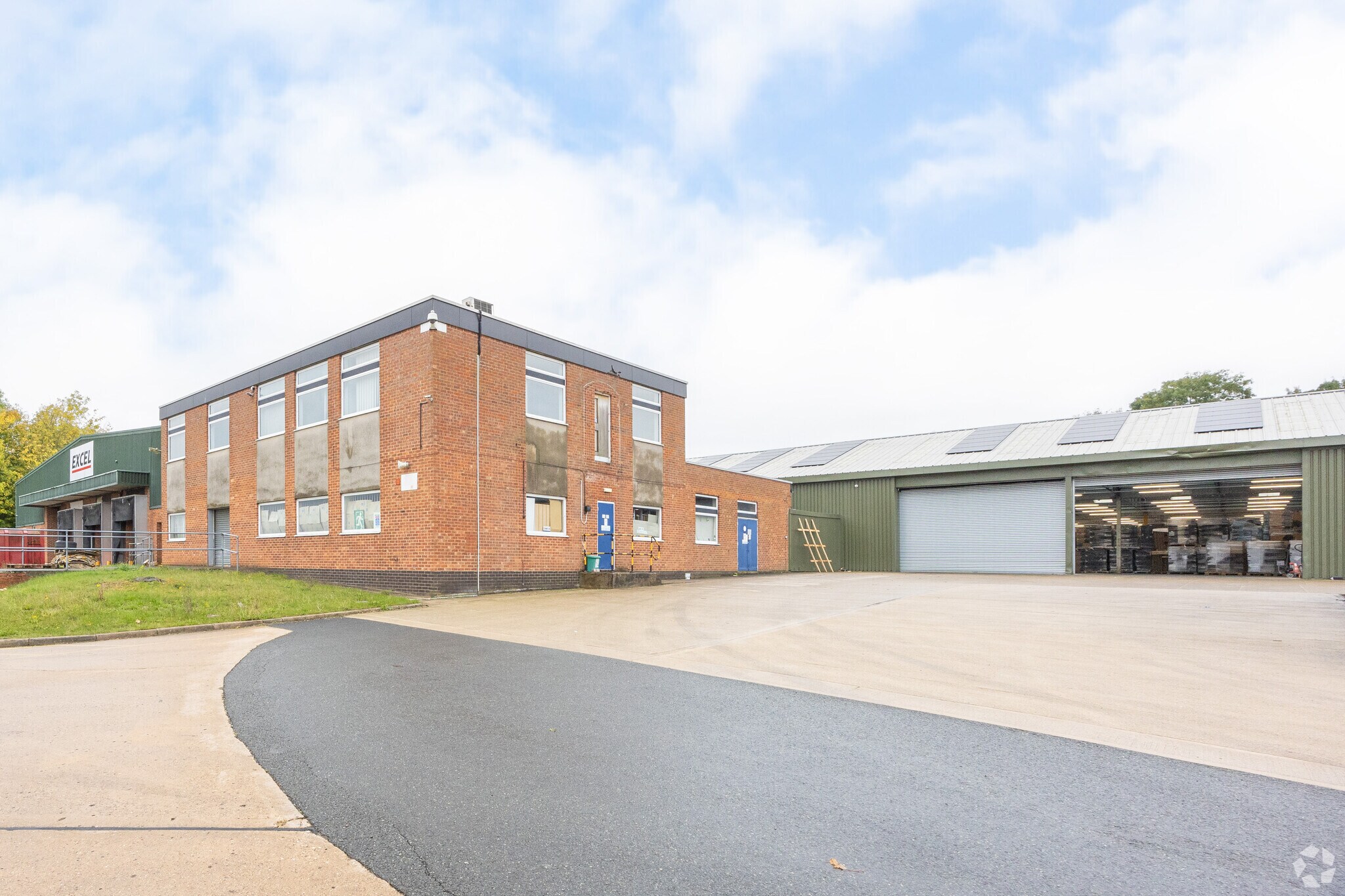Station Rd, Long Buckby for sale Primary Photo- Image 1 of 1
