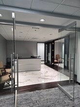 18167 US Highway 19 N, Clearwater, FL to rent Interior Photo- Image 1 of 16