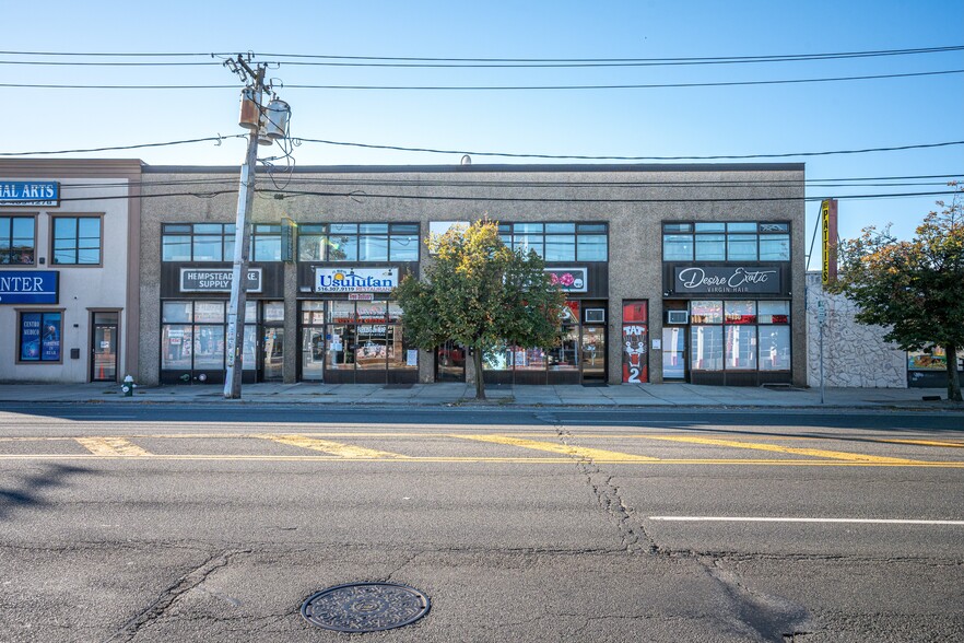 221-223 Hempstead Tpke, West Hempstead, NY for sale - Building Photo - Image 3 of 8