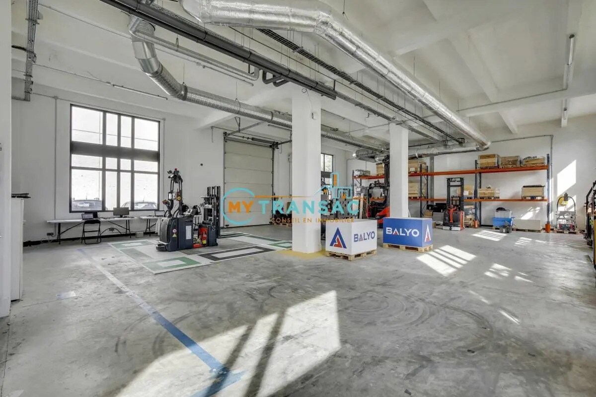 Light Industrial in Ivry-sur-Seine to rent Building Photo- Image 1 of 27