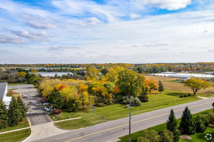 8857 Haggerty Rd, Belleville, MI for sale - Primary Photo - Image 2 of 12