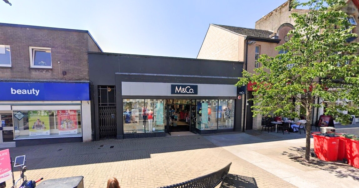 42-44 High St, Alloa to rent Building Photo- Image 1 of 2