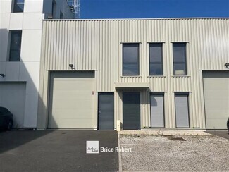More details for Office, Light Industrial to Rent
